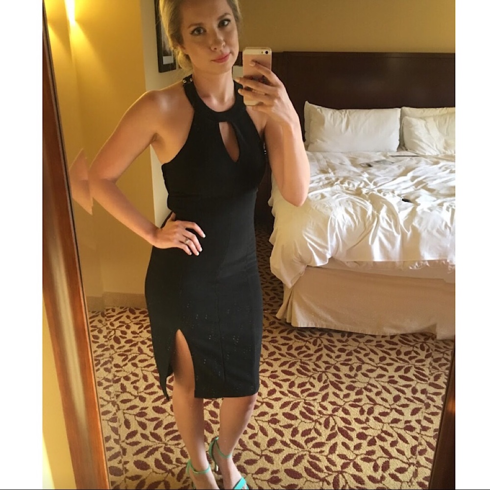 Black cocktail bodycon dress